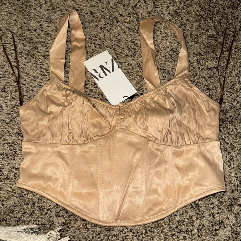 never worn zara top satin